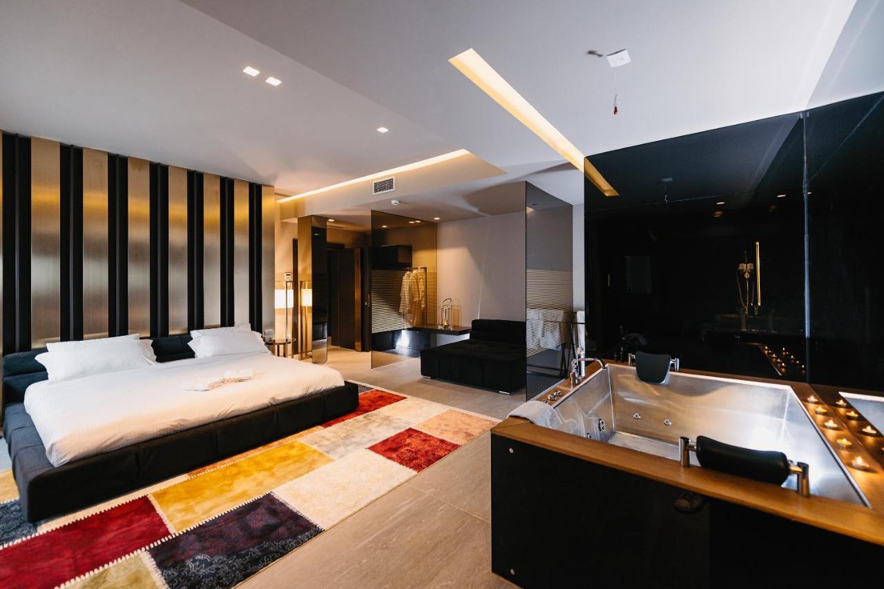 Hotel Egnatia Bërxull 外观 照片