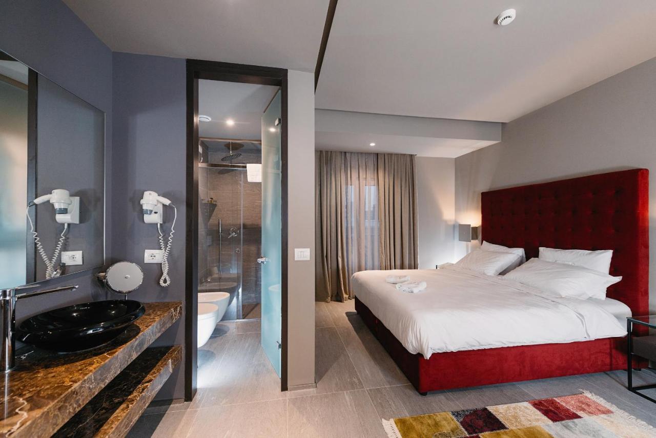 Hotel Egnatia Bërxull 外观 照片
