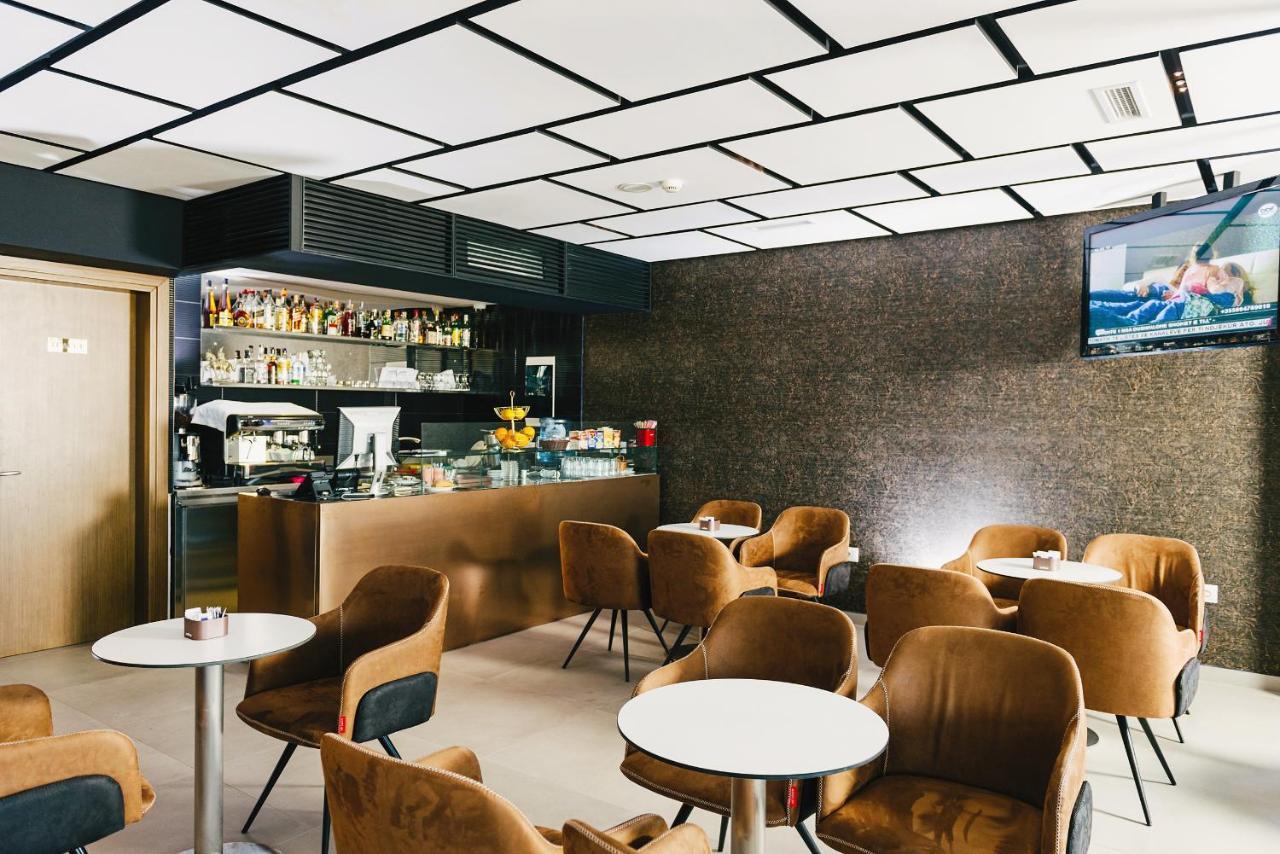 Hotel Egnatia Bërxull 外观 照片